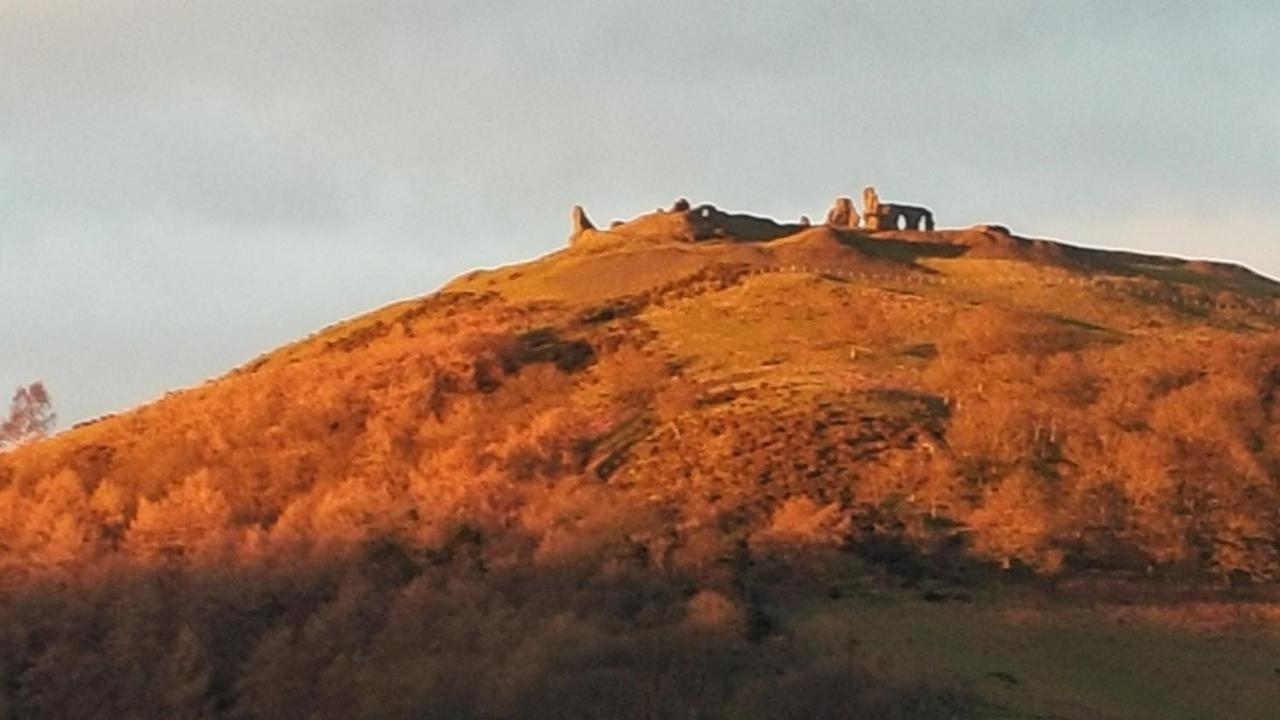 The Hand Llangollen