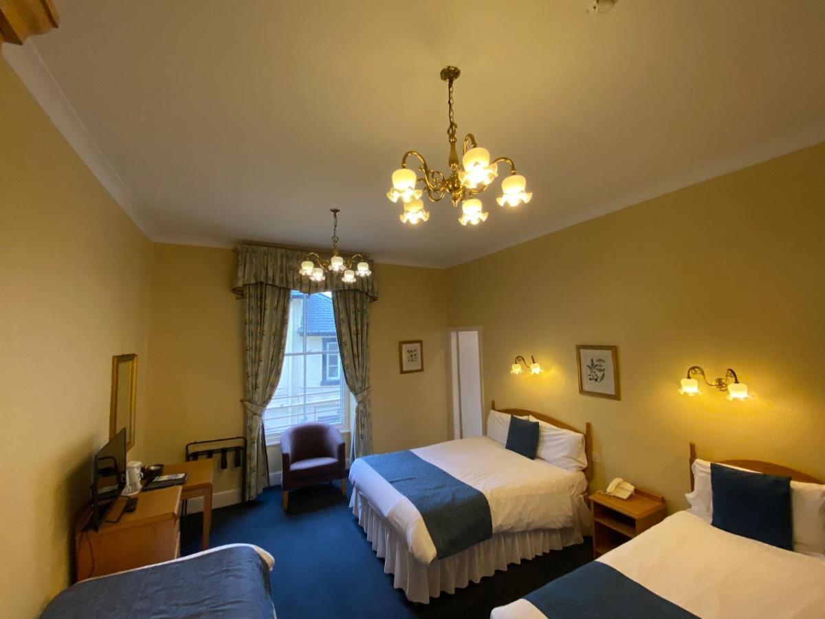 Hotel The Hand Llangollen