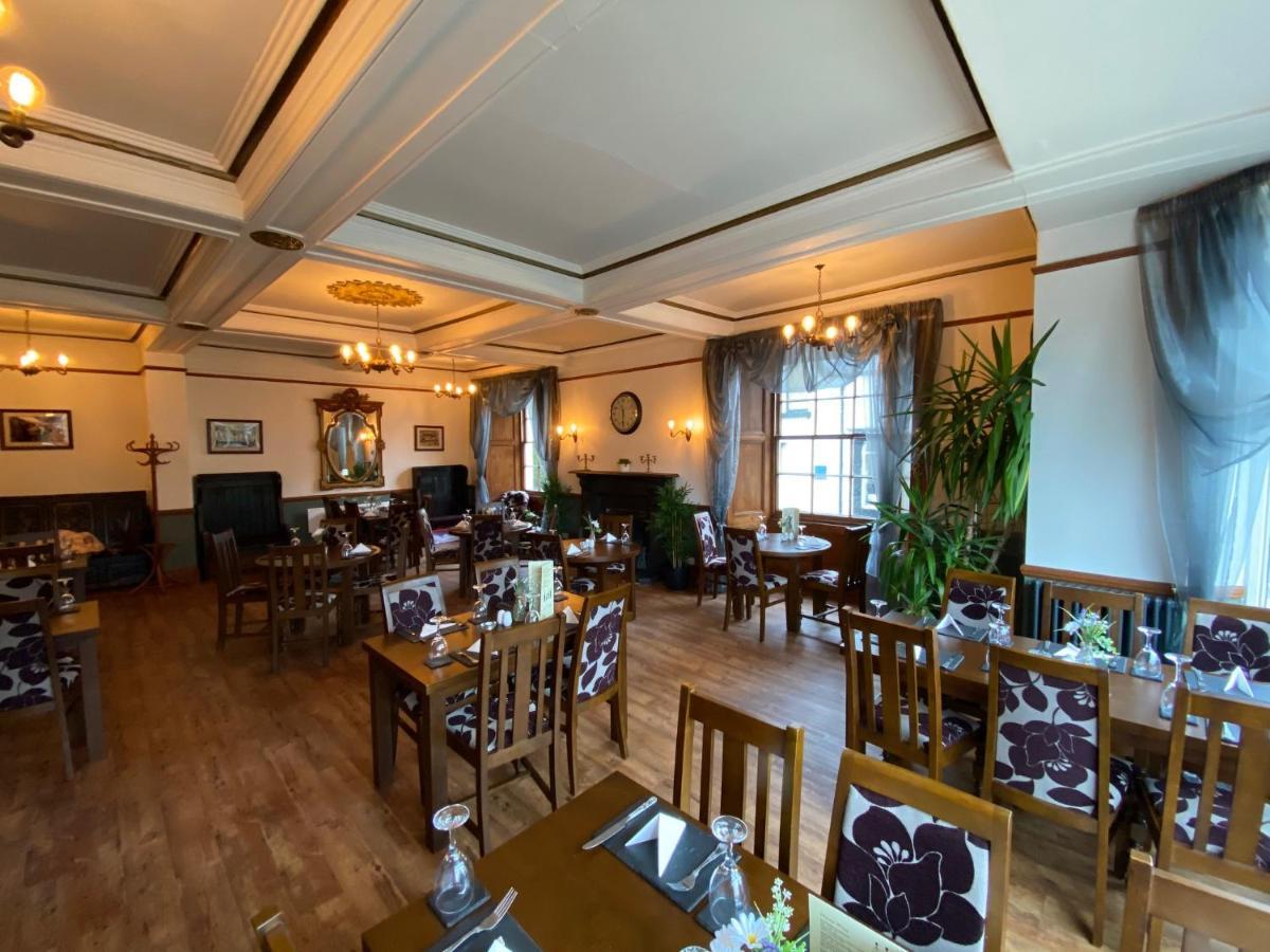 The Hand 3* Llangollen